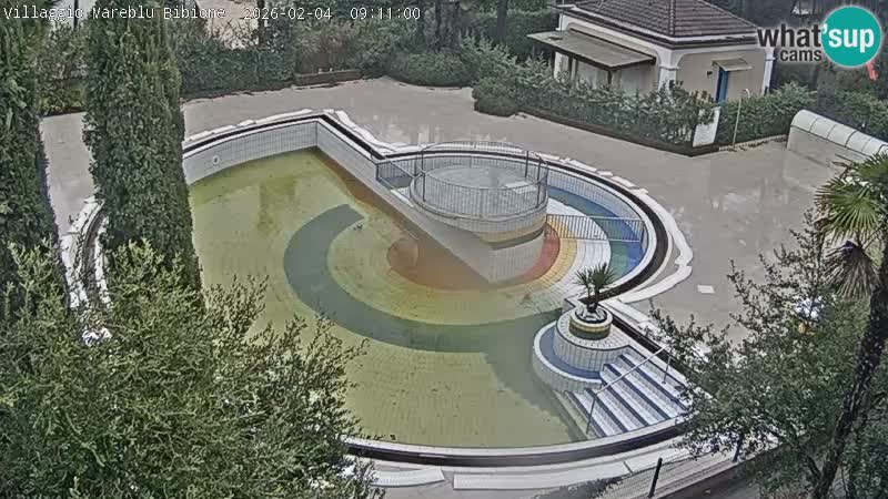 Villaggio Mare Blu bazen UŽIVO web kamera Bibione Pineda – Italija