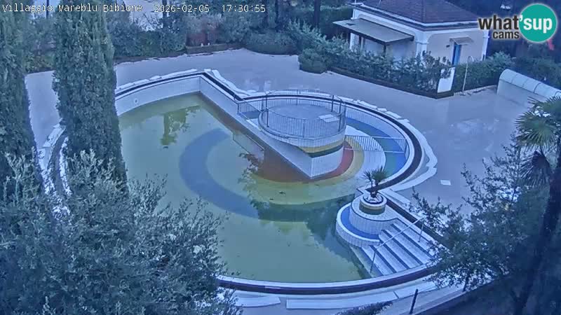 Villaggio Mare Blu bazen Spletna kamera V živo Bibione Pineda – Italija