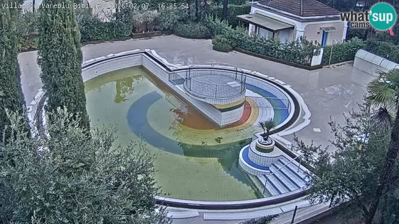 Villaggio Mare Blu bazen Spletna kamera V živo Bibione Pineda – Italija