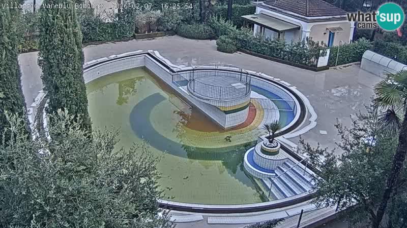 Villaggio Mare Blu bazen Spletna kamera V živo Bibione Pineda – Italija