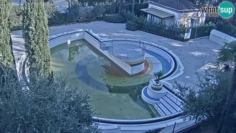 Villaggio Mare Blu bazen Spletna kamera V živo Bibione Pineda – Italija