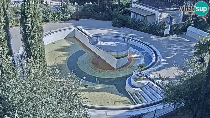 Villaggio Mare Blu bazen Spletna kamera V živo Bibione Pineda – Italija