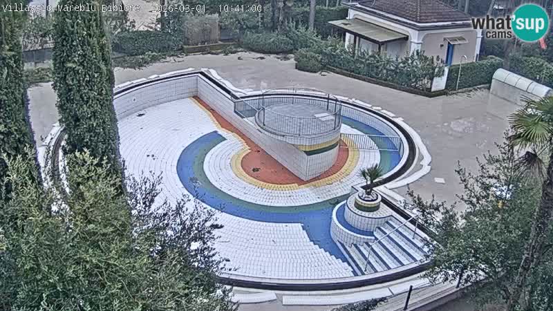 Villaggio Mare Blu bazen Spletna kamera V živo Bibione Pineda – Italija