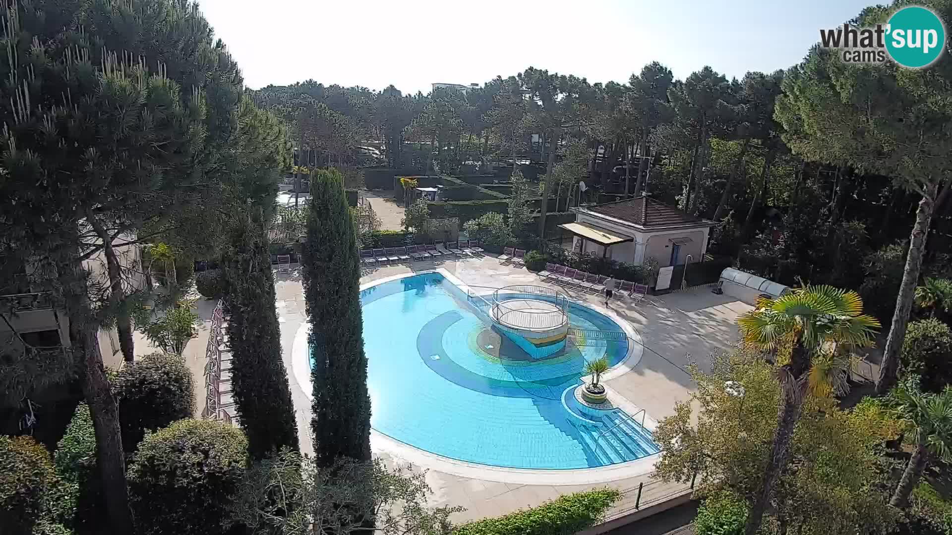 Villaggio Mare Blu pool LIVE webcam Bibione Pineda – Italy