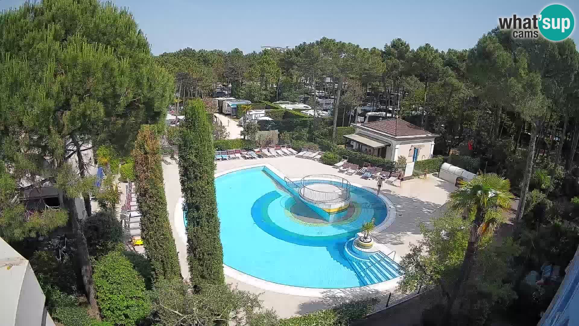 Piscina Villaggio Mare Blu webcam LIVE Bibione Pineda – Italia