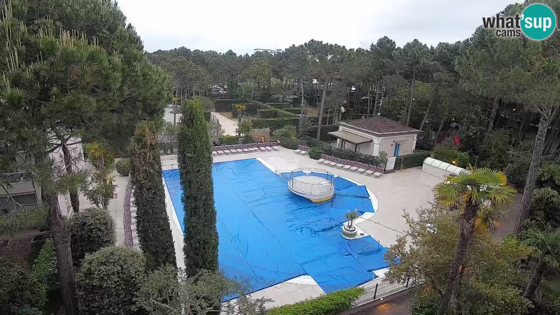 Piscina Villaggio Mare Blu EN VIVO webcam Bibione Pineda – Italia