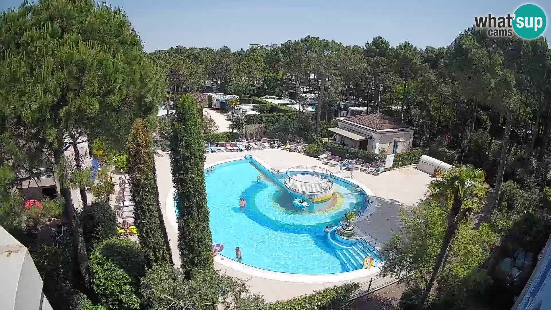 Piscina Villaggio Mare Blu webcam LIVE Bibione Pineda – Italia
