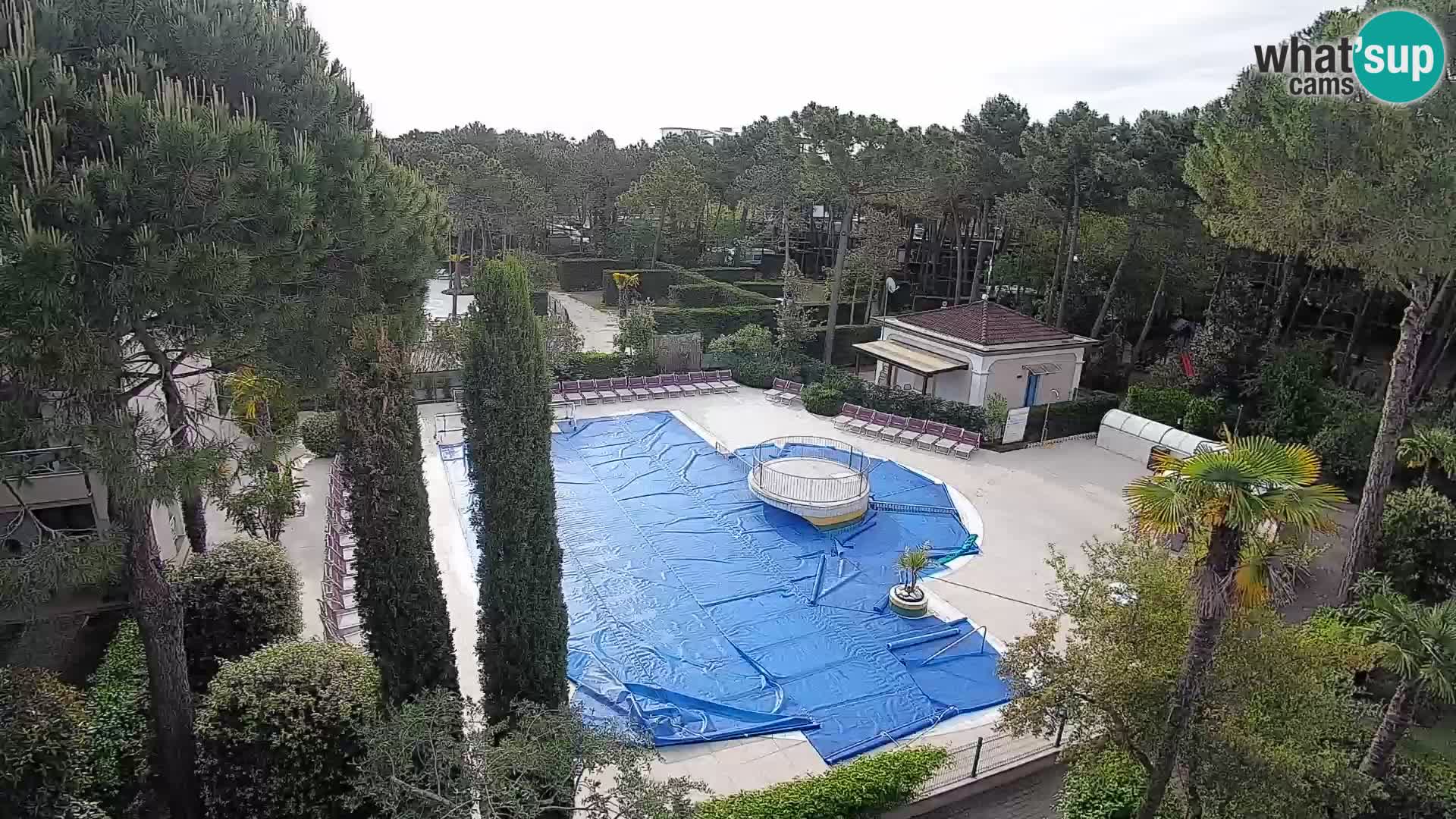 Villaggio Mare Blu pool LIVE webcam Bibione Pineda – Italy