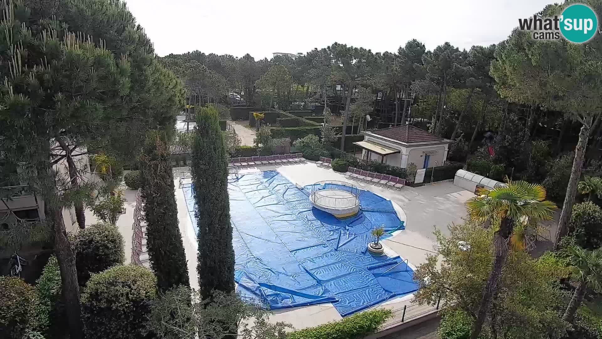 Piscina Villaggio Mare Blu webcam LIVE Bibione Pineda – Italia