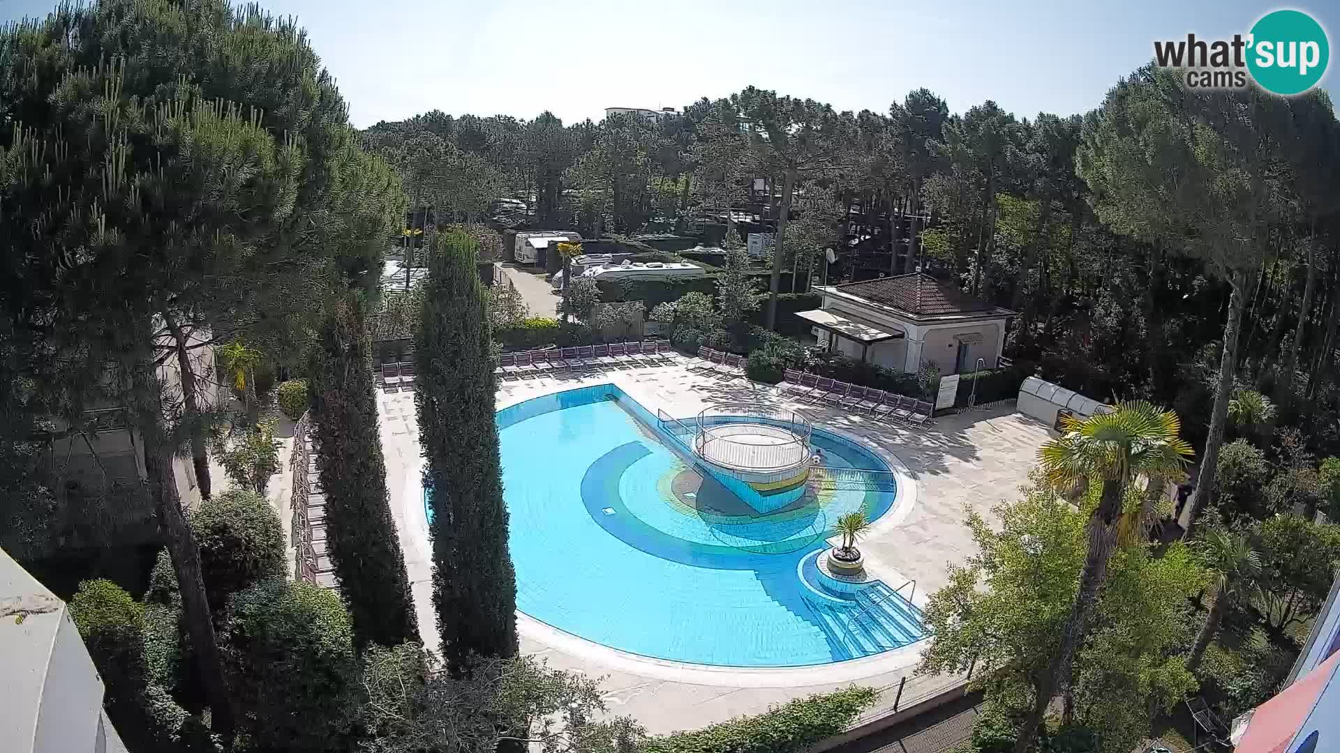 Piscina Villaggio Mare Blu EN VIVO webcam Bibione Pineda – Italia