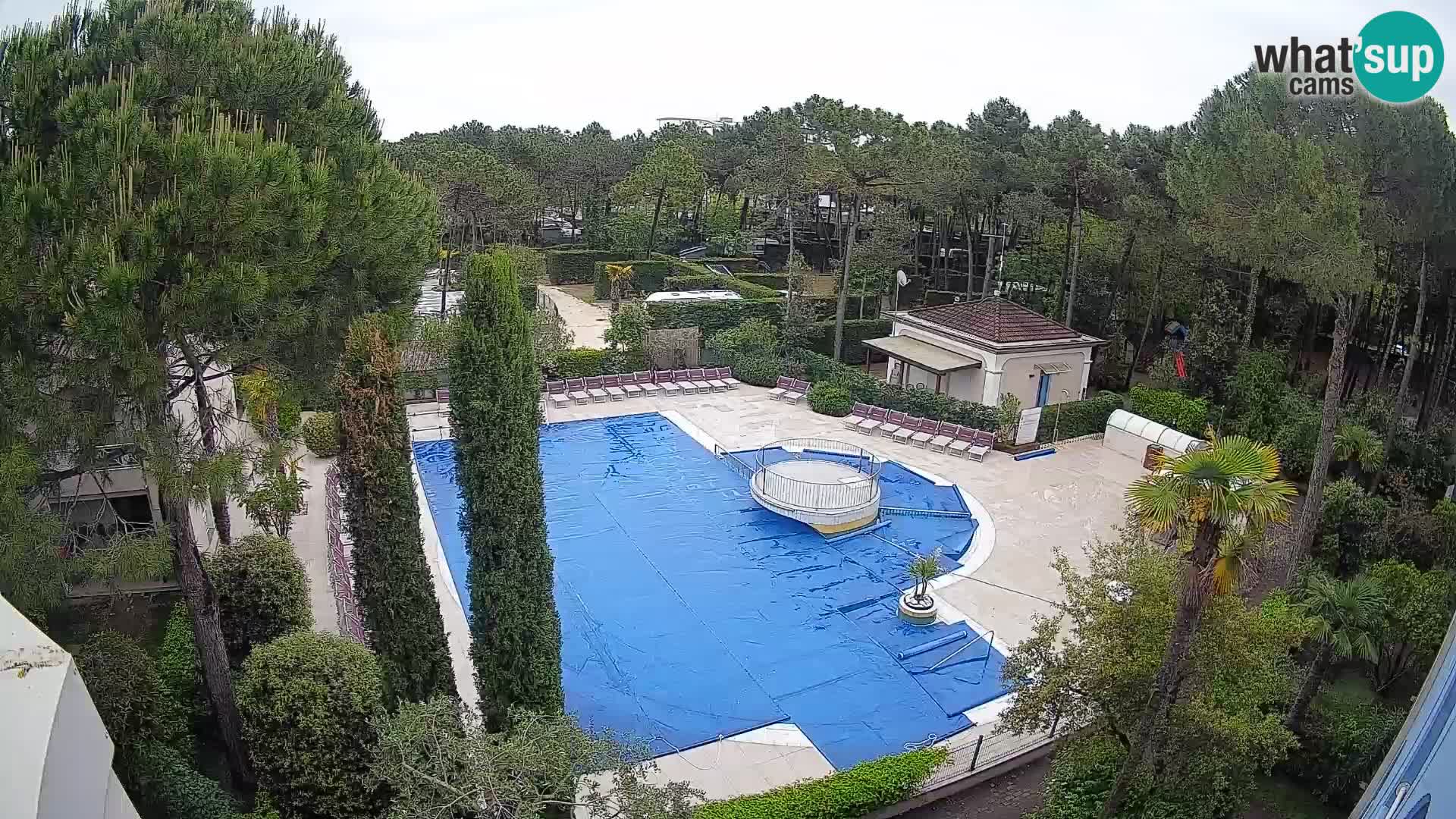 Villaggio Mare Blu pool LIVE webcam Bibione Pineda – Italy