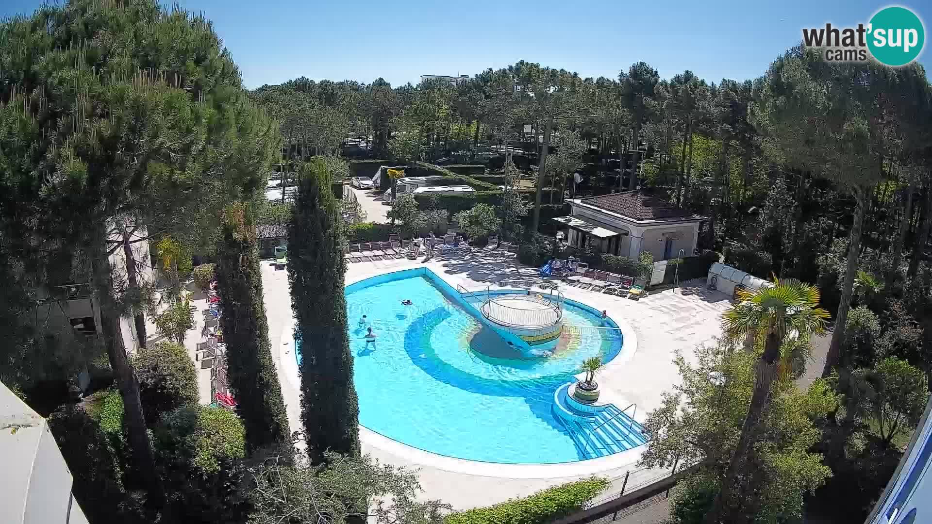 Piscina Villaggio Mare Blu webcam LIVE Bibione Pineda – Italia