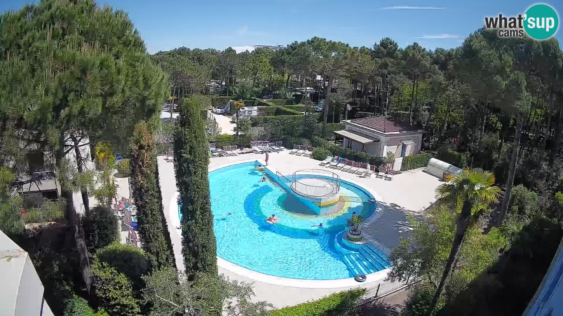 Villaggio Mare Blu pool LIVE webcam Bibione Pineda – Italy
