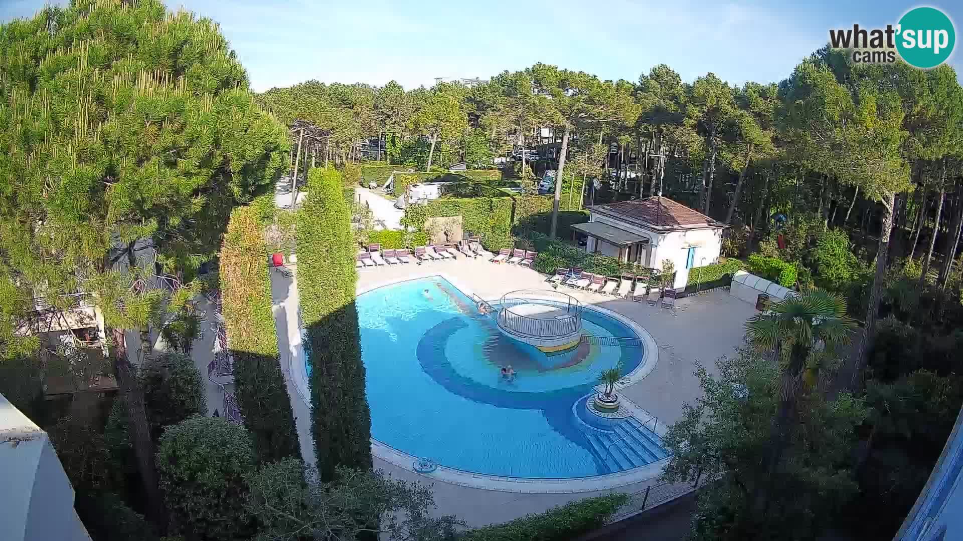 Piscina Villaggio Mare Blu EN VIVO webcam Bibione Pineda – Italia