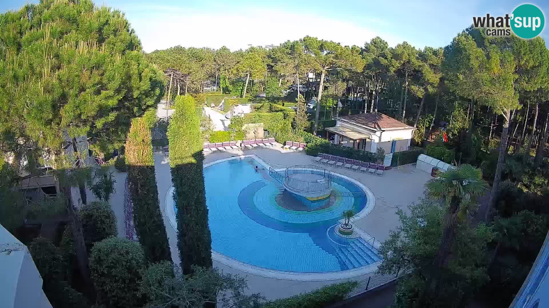 Piscina Villaggio Mare Blu webcam LIVE Bibione Pineda – Italia
