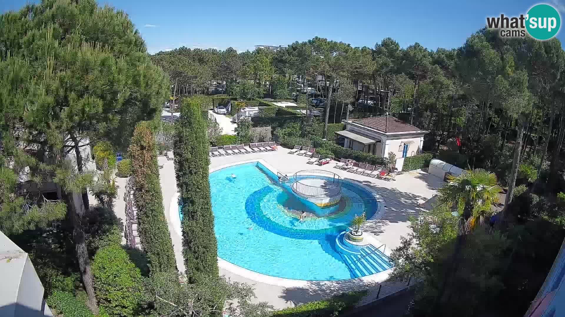 Piscina Villaggio Mare Blu webcam LIVE Bibione Pineda – Italia