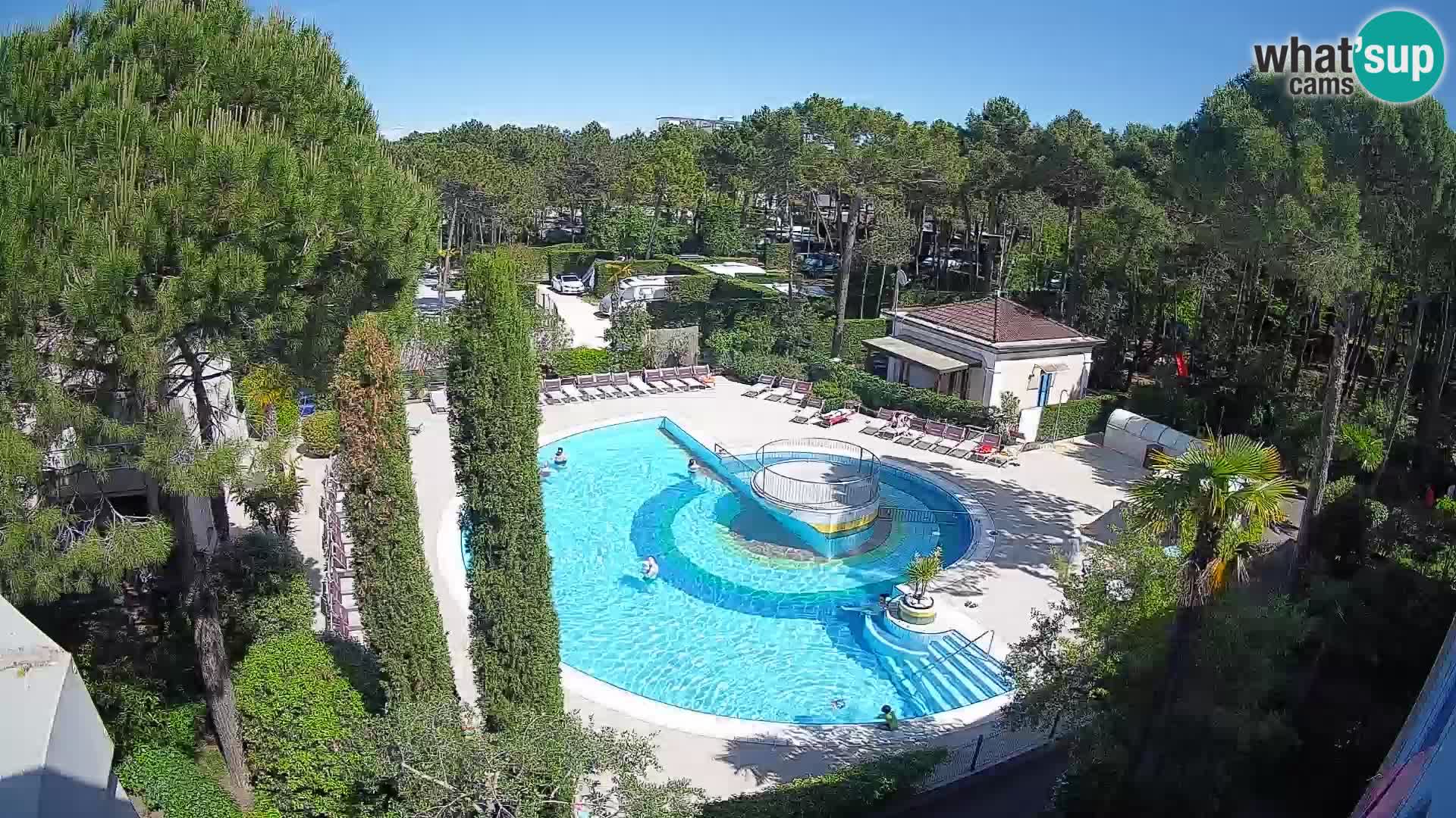 Villaggio Mare Blu pool LIVE webcam Bibione Pineda – Italy