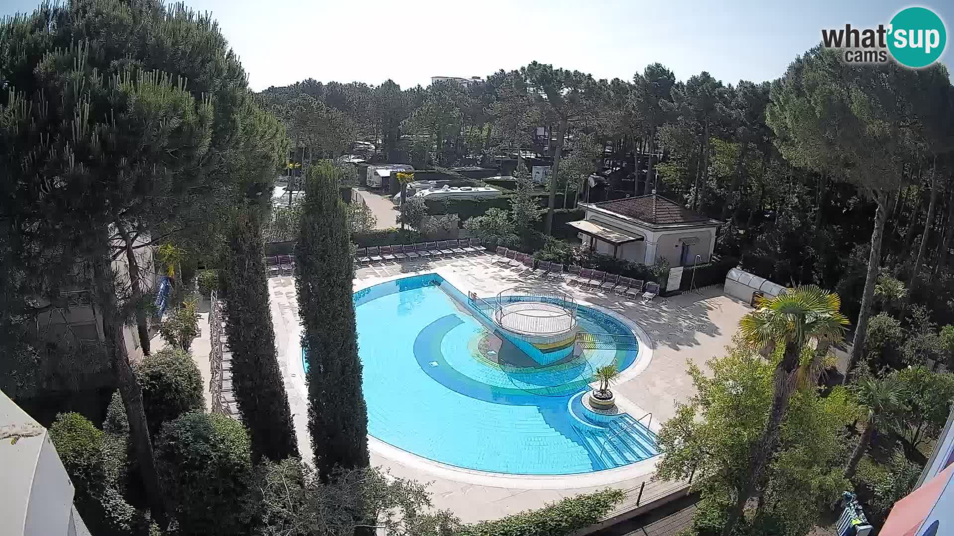 Villaggio Mare Blu pool LIVE webcam Bibione Pineda – Italy