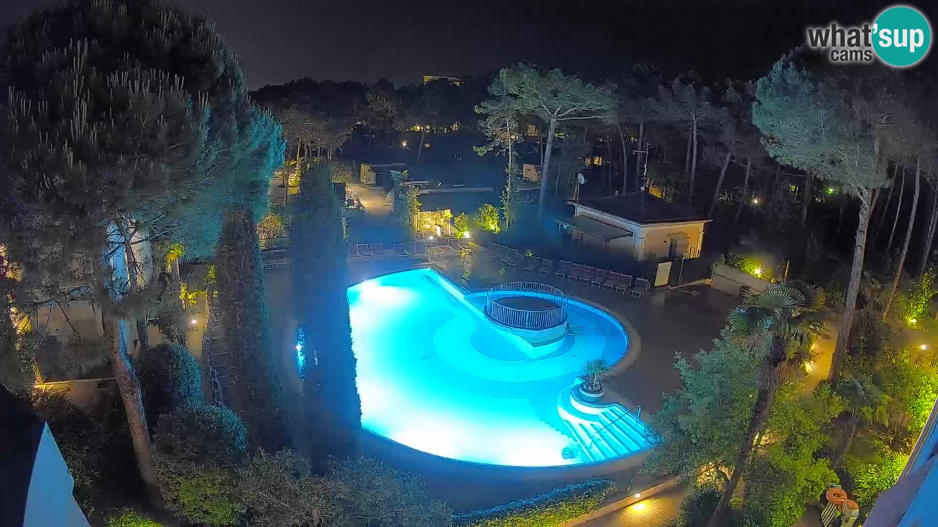 Villaggio Mare Blu bazen UŽIVO web kamera Bibione Pineda – Italija