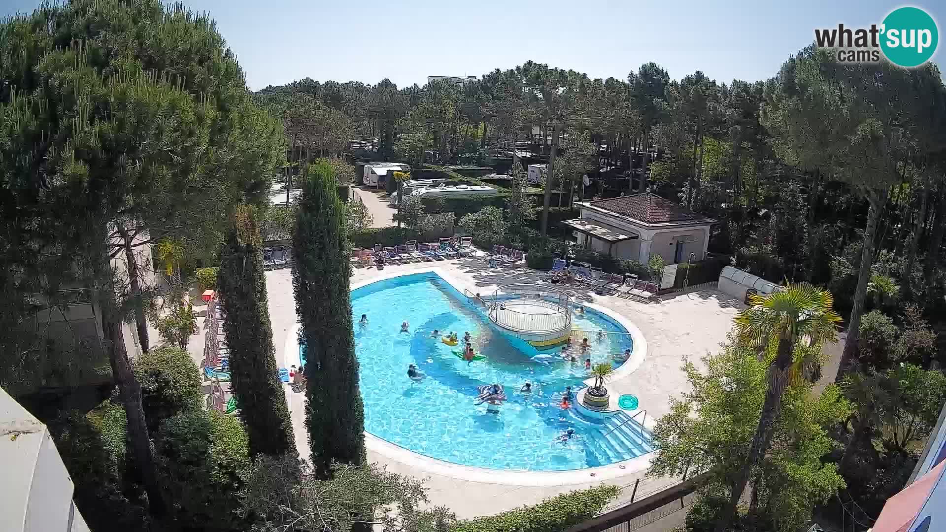 Piscina Villaggio Mare Blu EN VIVO webcam Bibione Pineda – Italia