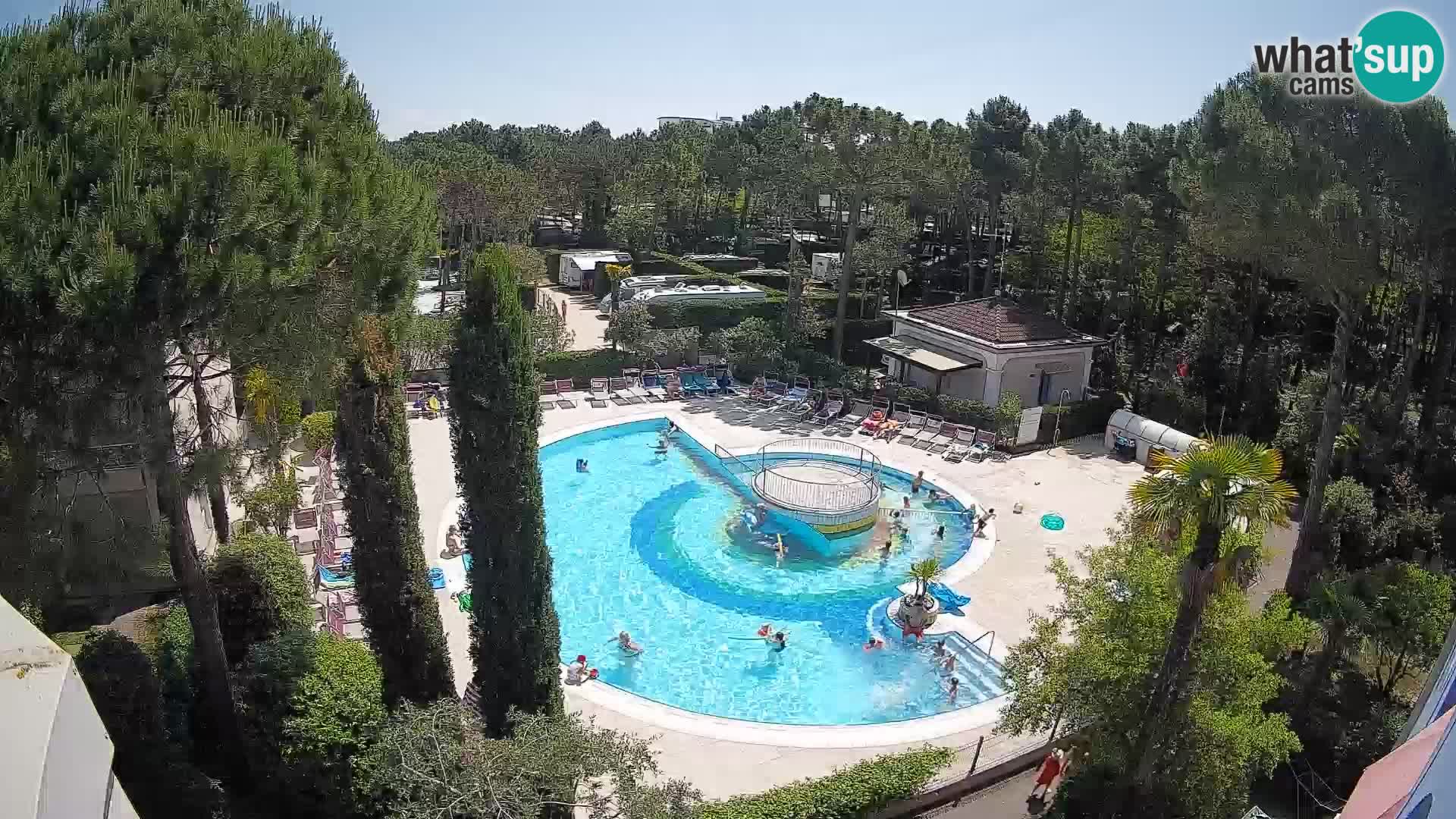 Piscina Villaggio Mare Blu EN VIVO webcam Bibione Pineda – Italia