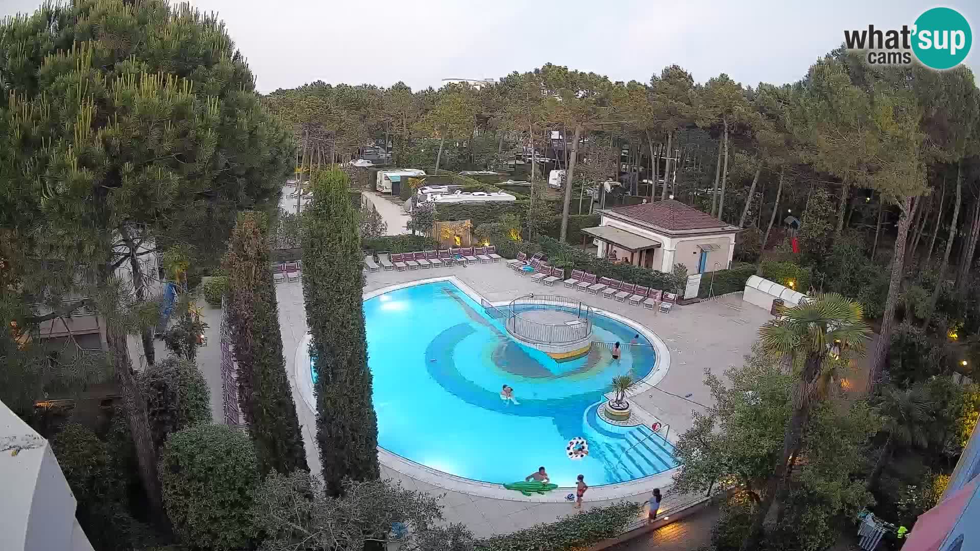 Villaggio Mare Blu pool LIVE webcam Bibione Pineda – Italy