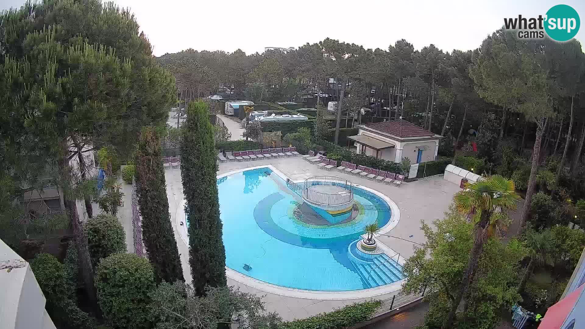 Villaggio Mare Blu pool LIVE webcam Bibione Pineda – Italy