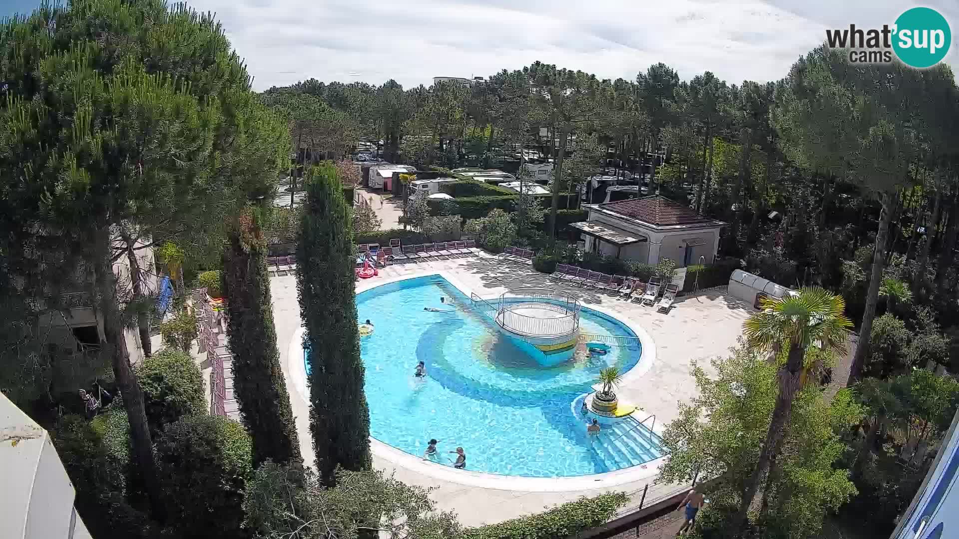 Piscina Villaggio Mare Blu EN VIVO webcam Bibione Pineda – Italia