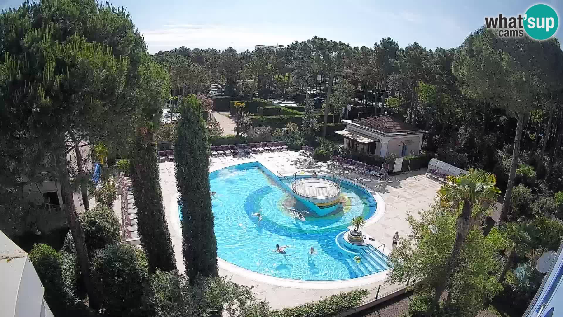 Villaggio Mare Blu pool LIVE webcam Bibione Pineda – Italy