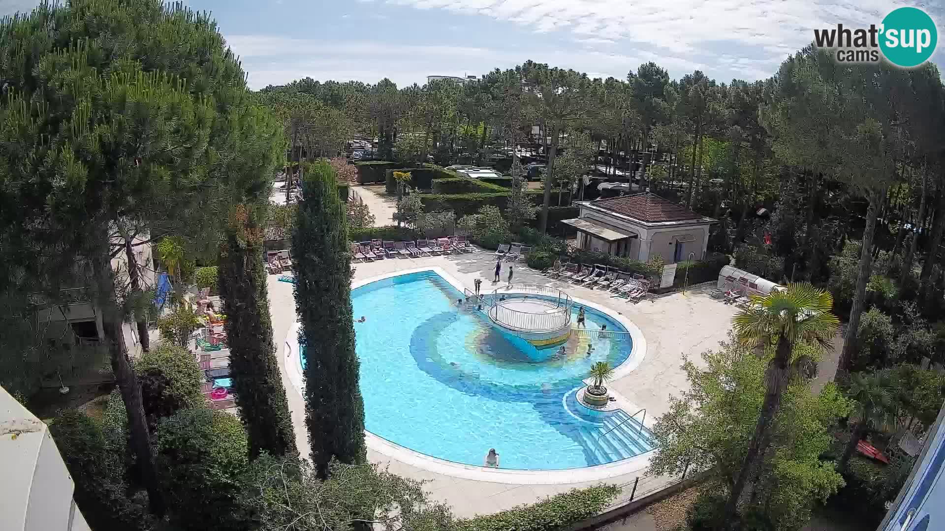 Piscina Villaggio Mare Blu webcam LIVE Bibione Pineda – Italia