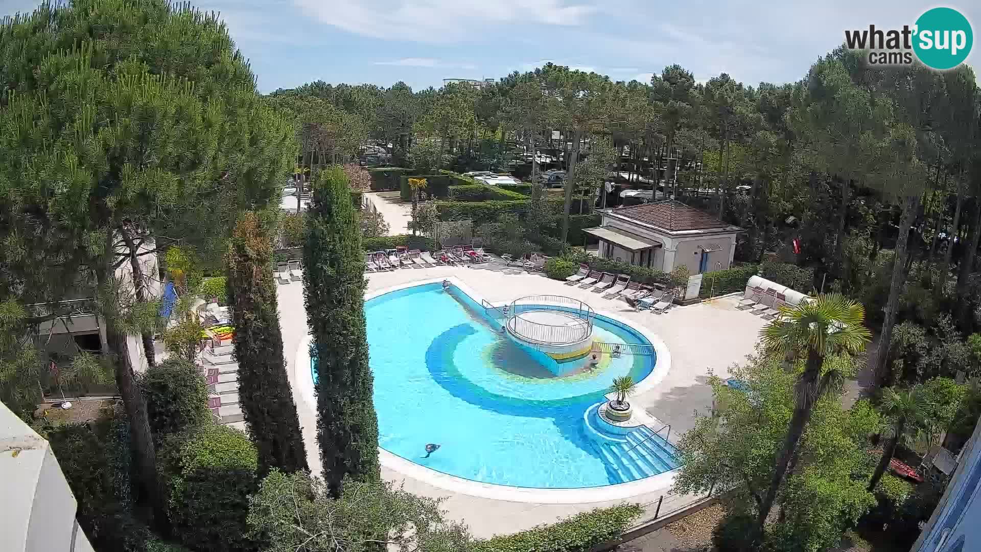 Piscina Villaggio Mare Blu webcam LIVE Bibione Pineda – Italia