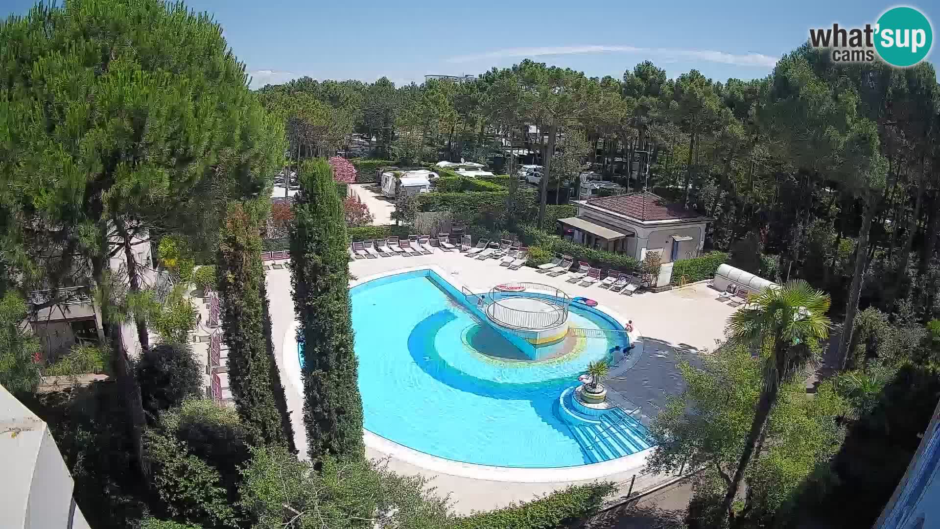Villaggio Mare Blu pool LIVE webcam Bibione Pineda – Italy