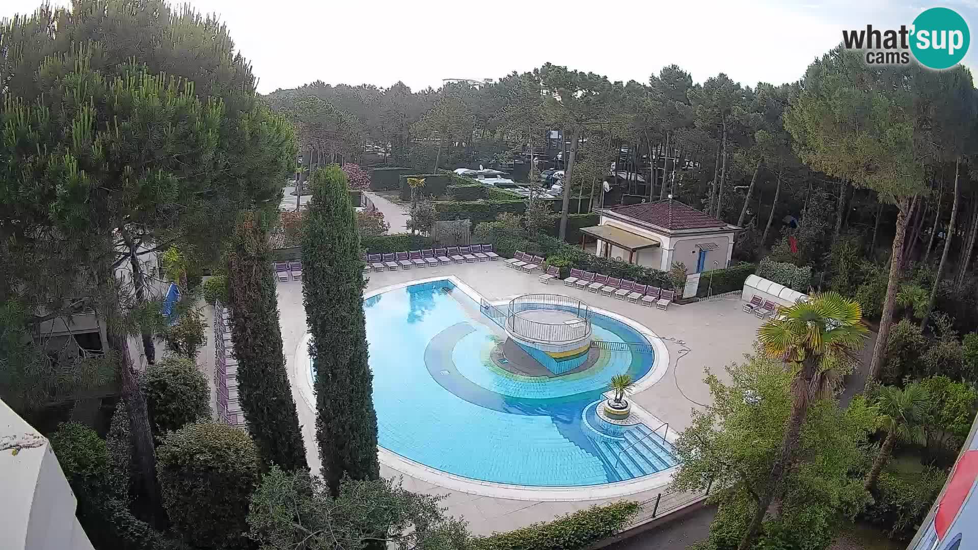 Piscina Villaggio Mare Blu EN VIVO webcam Bibione Pineda – Italia