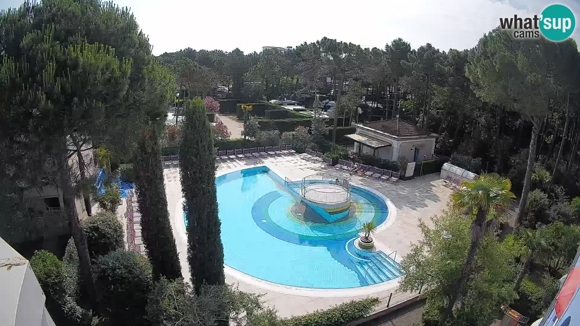 Piscina Villaggio Mare Blu webcam LIVE Bibione Pineda – Italia