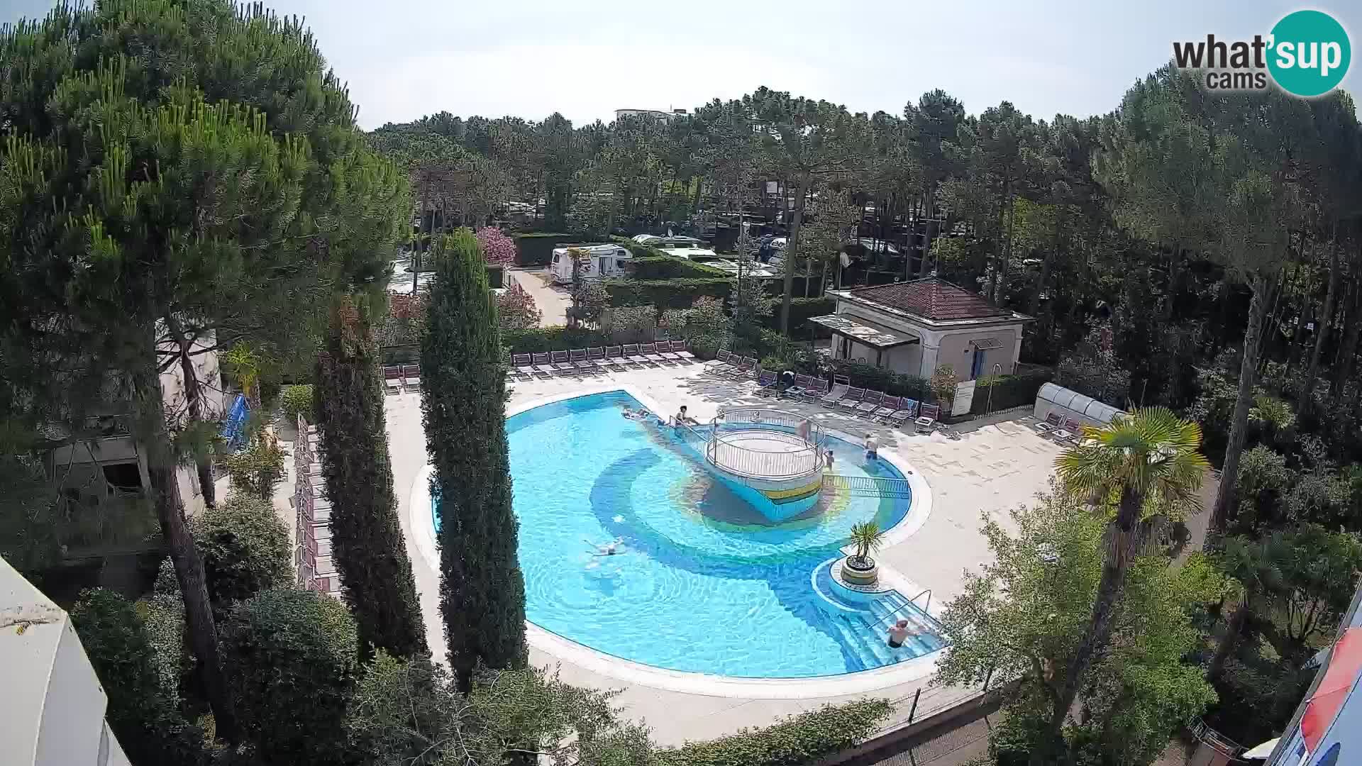 Piscina Villaggio Mare Blu EN VIVO webcam Bibione Pineda – Italia