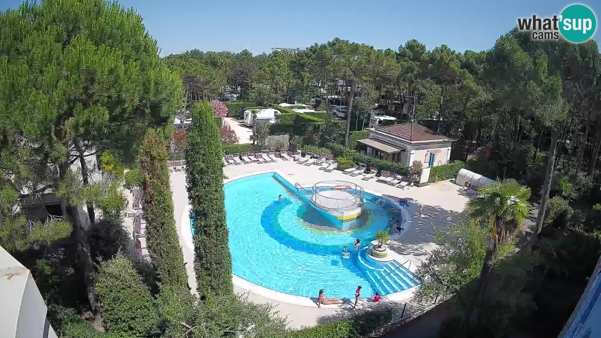 Villaggio Mare Blu pool LIVE webcam Bibione Pineda – Italy