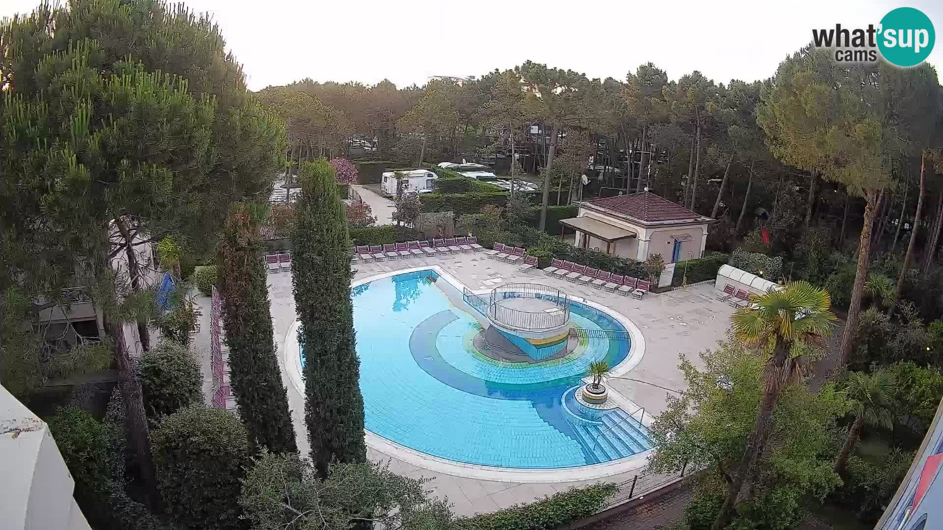 Piscina Villaggio Mare Blu webcam LIVE Bibione Pineda – Italia