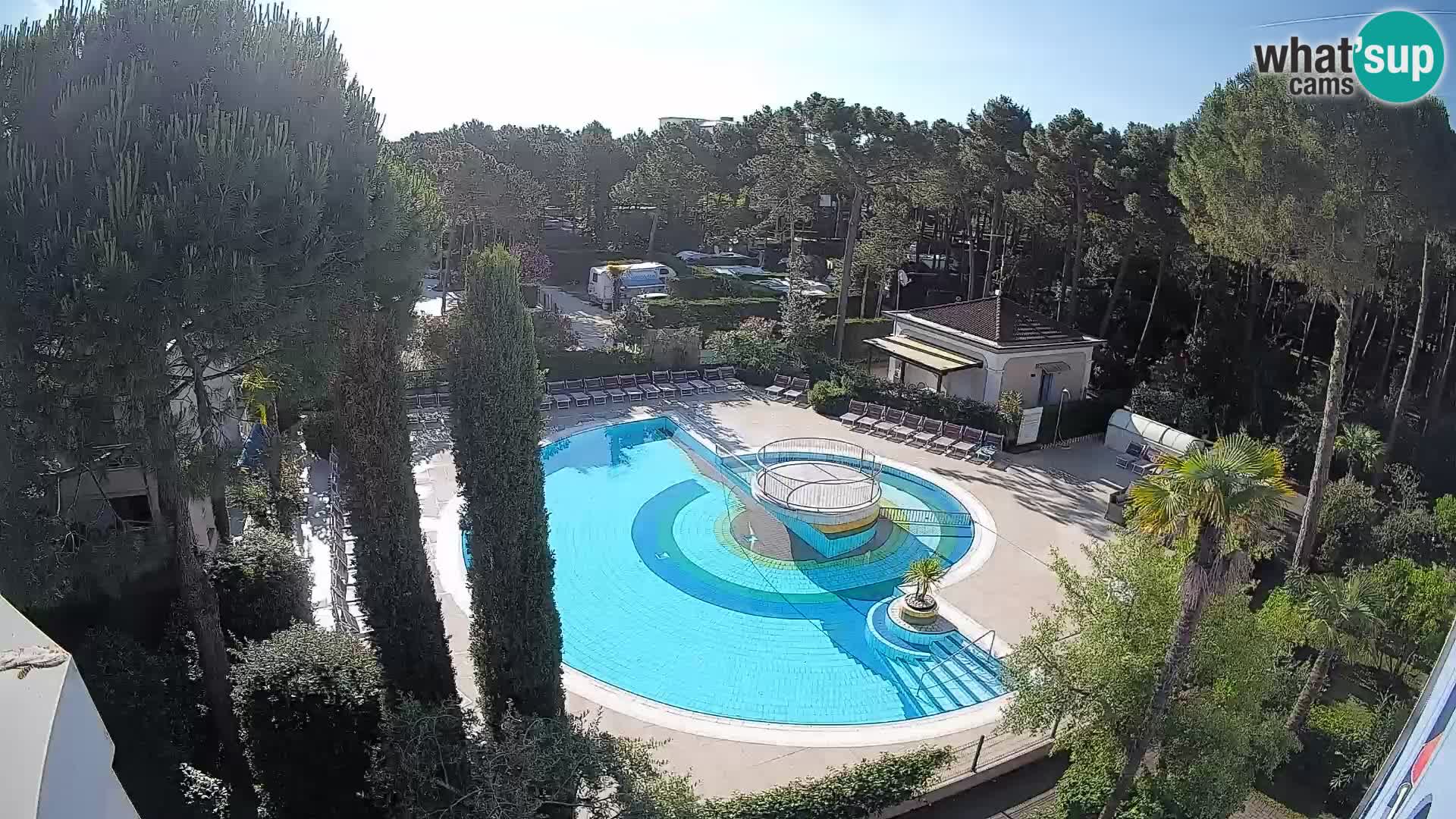 Villaggio Mare Blu pool LIVE webcam Bibione Pineda – Italy