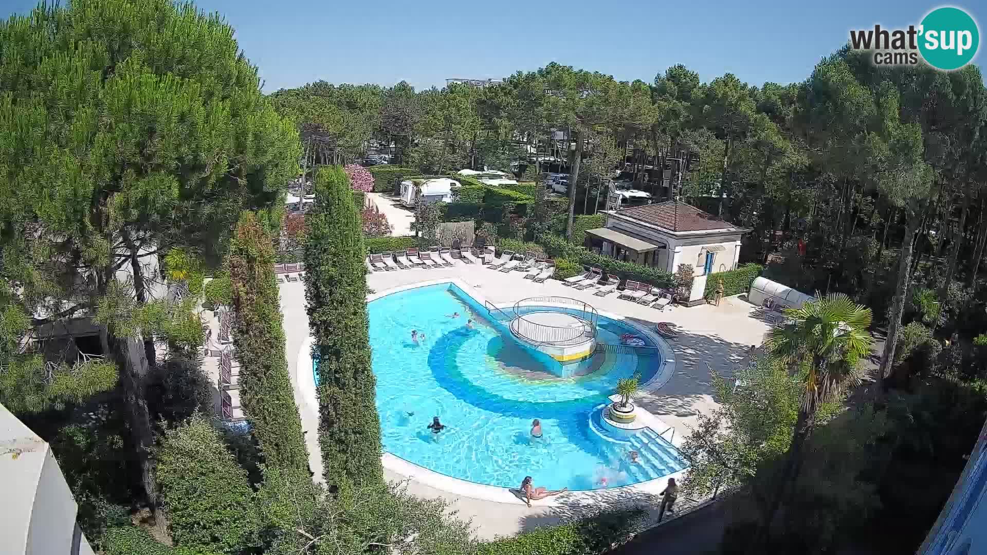 Piscina Villaggio Mare Blu EN VIVO webcam Bibione Pineda – Italia
