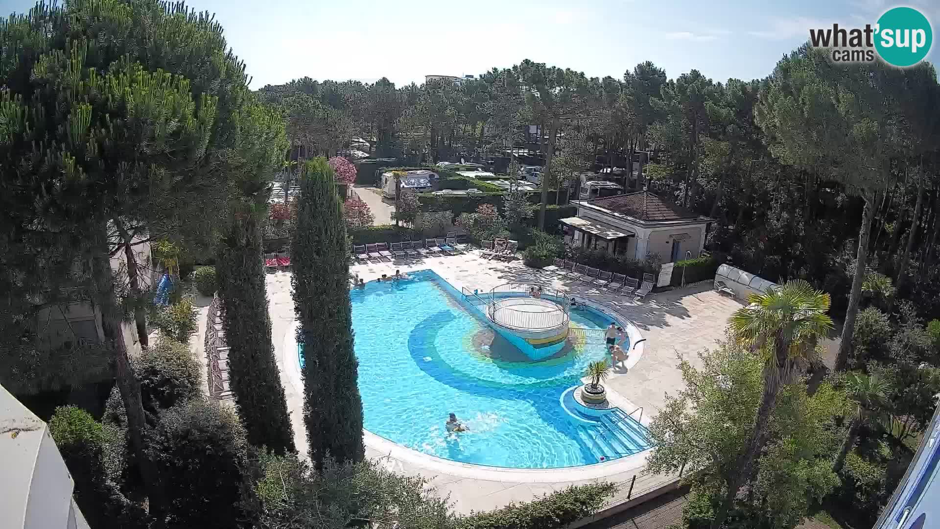 Villaggio Mare Blu pool LIVE webcam Bibione Pineda – Italy