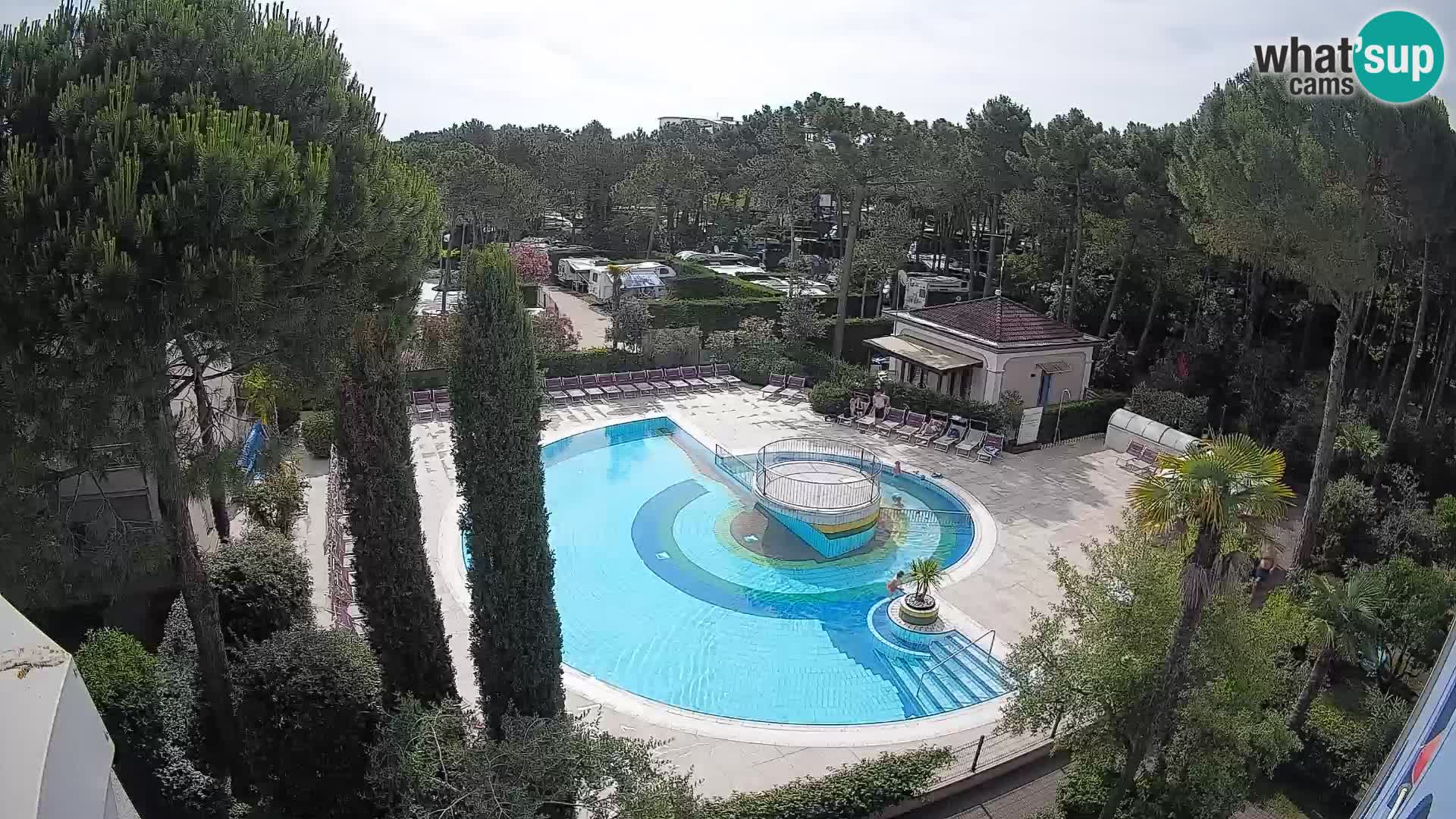 Villaggio Mare Blu pool LIVE webcam Bibione Pineda – Italy