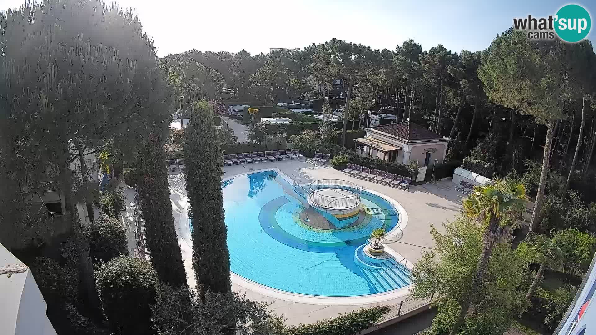 Villaggio Mare Blu pool LIVE webcam Bibione Pineda – Italy