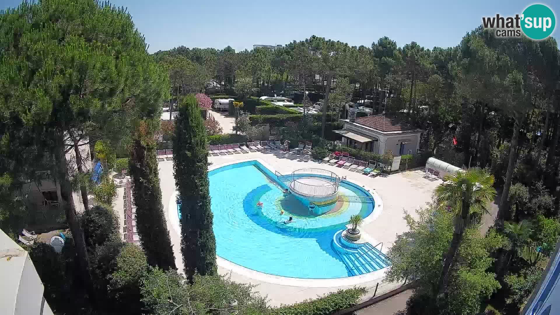 Villaggio Mare Blu pool LIVE webcam Bibione Pineda – Italy