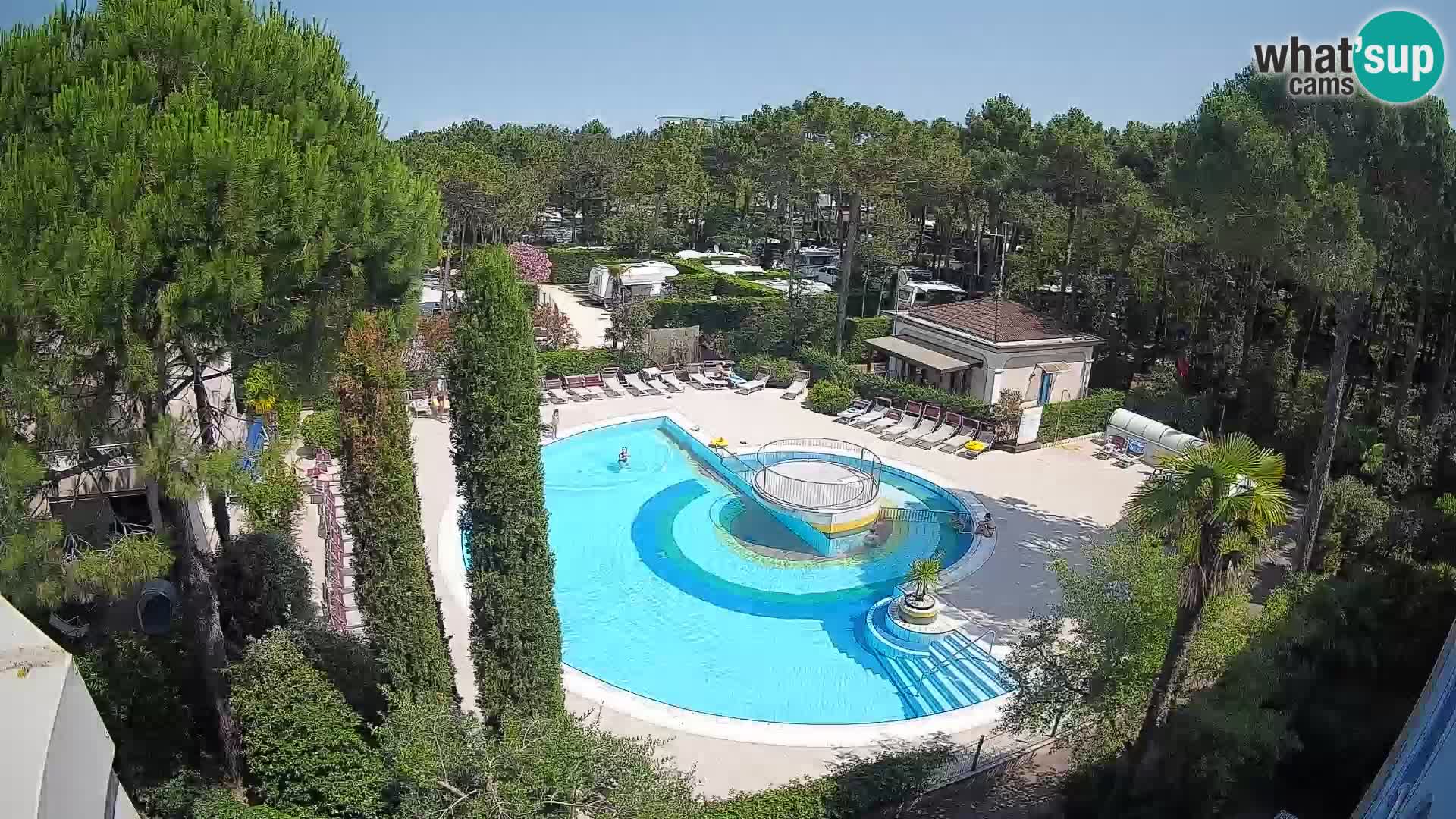 Villaggio Mare Blu pool LIVE webcam Bibione Pineda – Italy