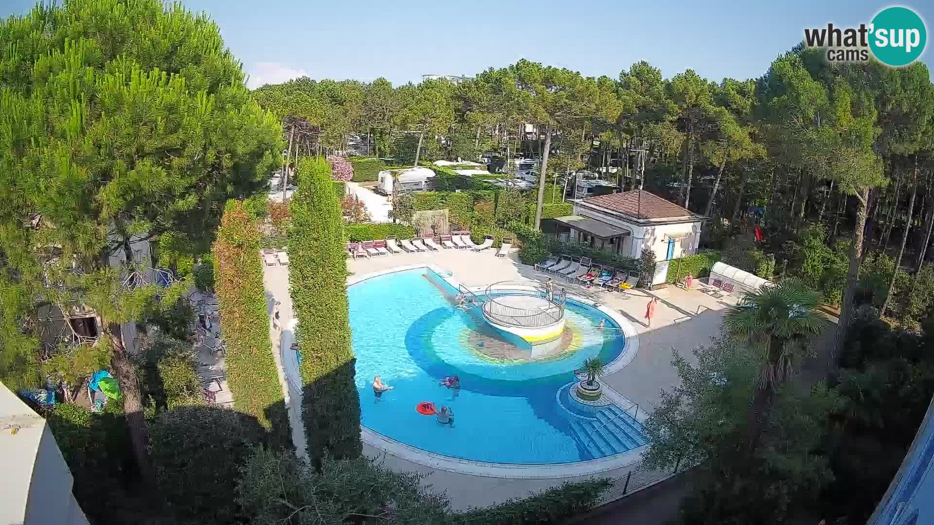 Piscina Villaggio Mare Blu webcam LIVE Bibione Pineda – Italia