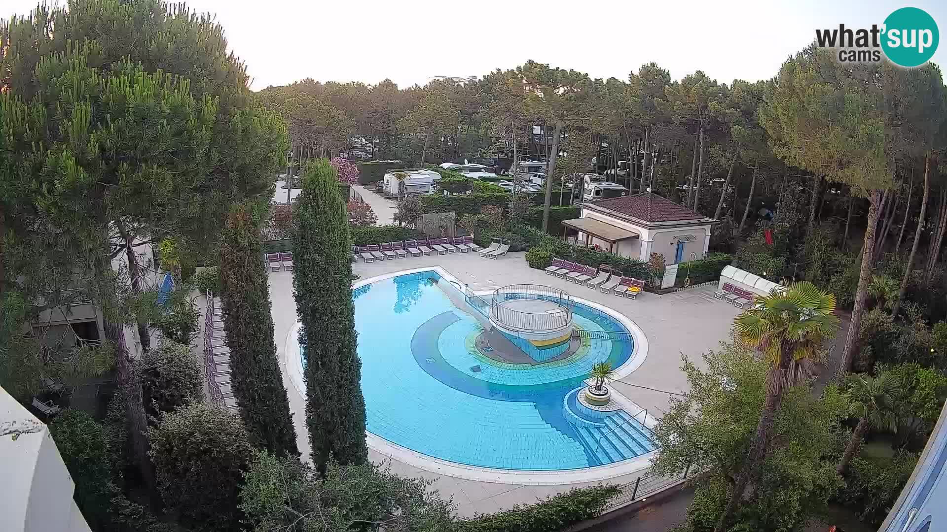 Villaggio Mare Blu pool LIVE webcam Bibione Pineda – Italy