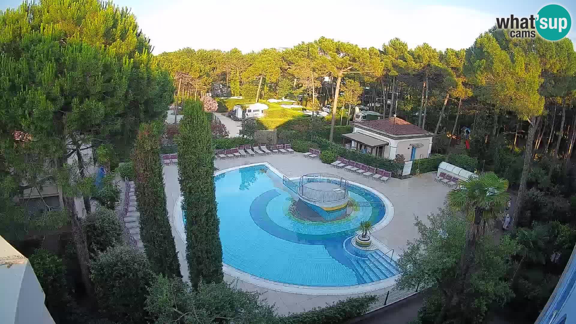Piscina Villaggio Mare Blu EN VIVO webcam Bibione Pineda – Italia