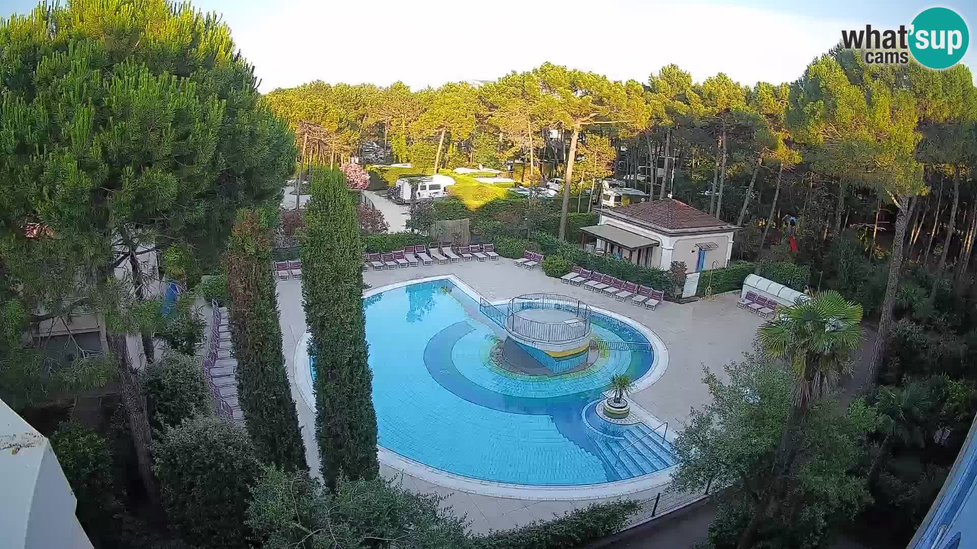 Piscina Villaggio Mare Blu EN VIVO webcam Bibione Pineda – Italia