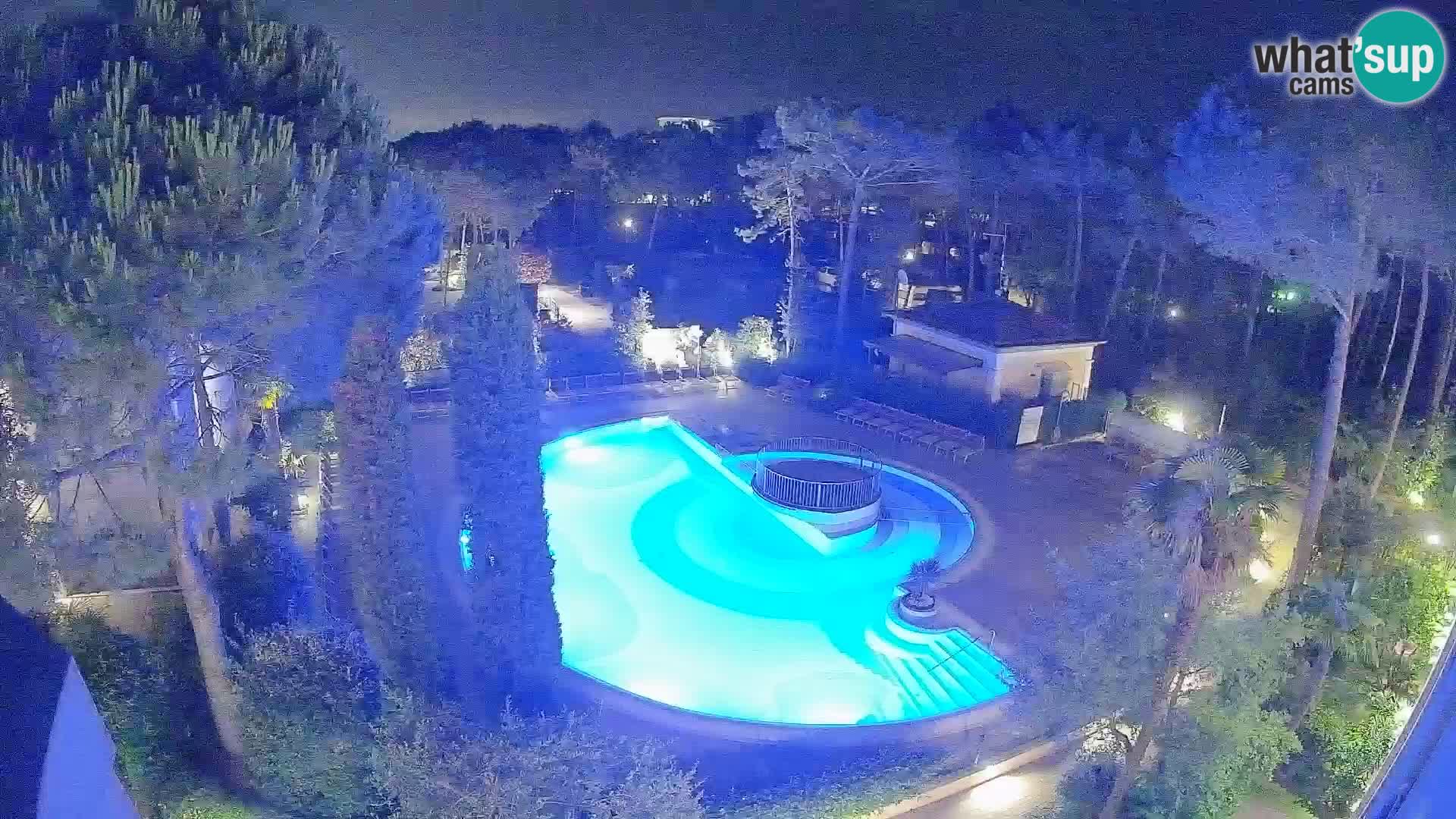 Villaggio Mare Blu pool LIVE webcam Bibione Pineda – Italy