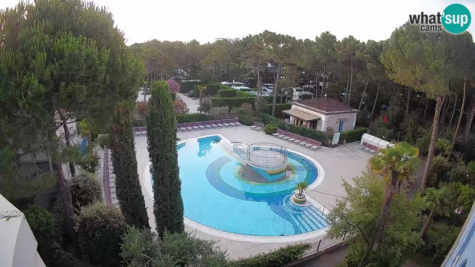Villaggio Mare Blu pool LIVE webcam Bibione Pineda – Italy